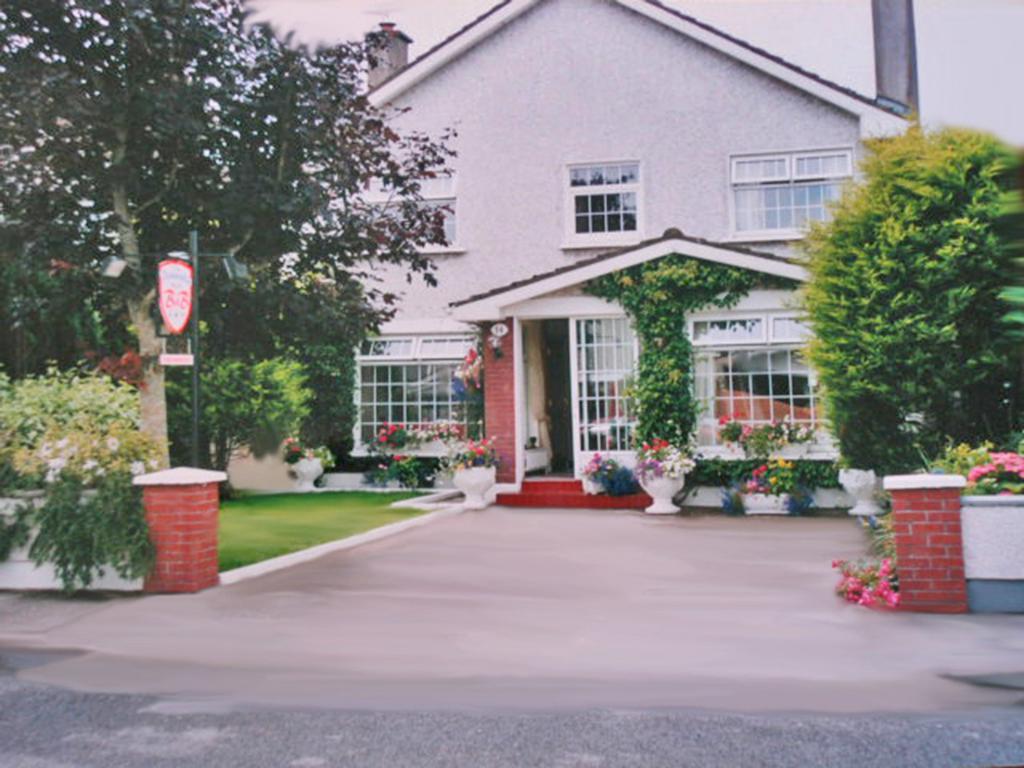 Periwinkle Bed & Breakfast Galway Bagian luar foto